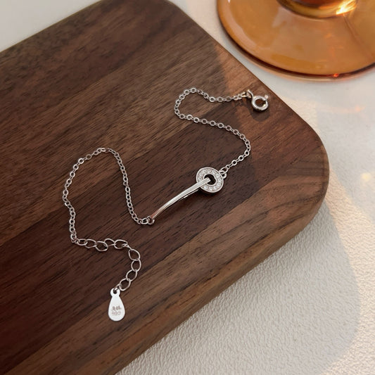 Linked Moments Bracelet